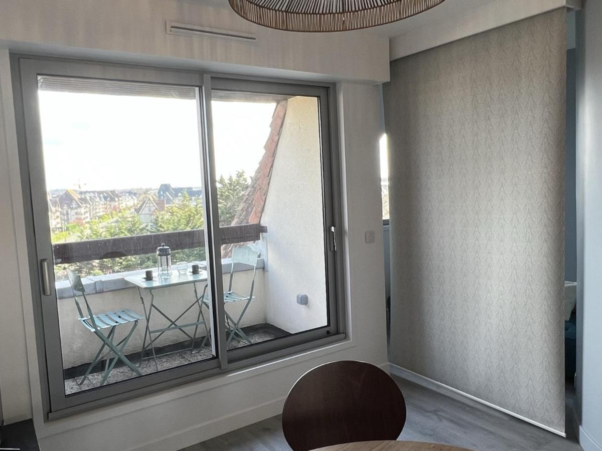 Cabourg : Duplex Renove 2 Pieces, Acces Direct Plage, Fibre, Parking, Cuisine Equipee, 4 Pers. - Fr-1-487-351 Экстерьер фото