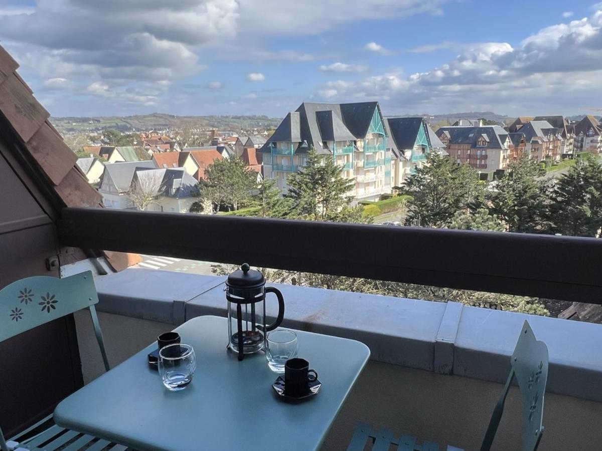 Cabourg : Duplex Renove 2 Pieces, Acces Direct Plage, Fibre, Parking, Cuisine Equipee, 4 Pers. - Fr-1-487-351 Экстерьер фото